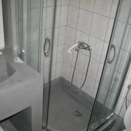 Apartment Anemos Batsi