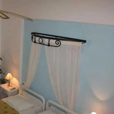 Anemos Apartment *